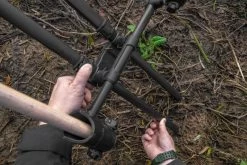 Korum Deluxe River Tripod 9 Korum Deluxe River Tripod -Korum K0360054 4